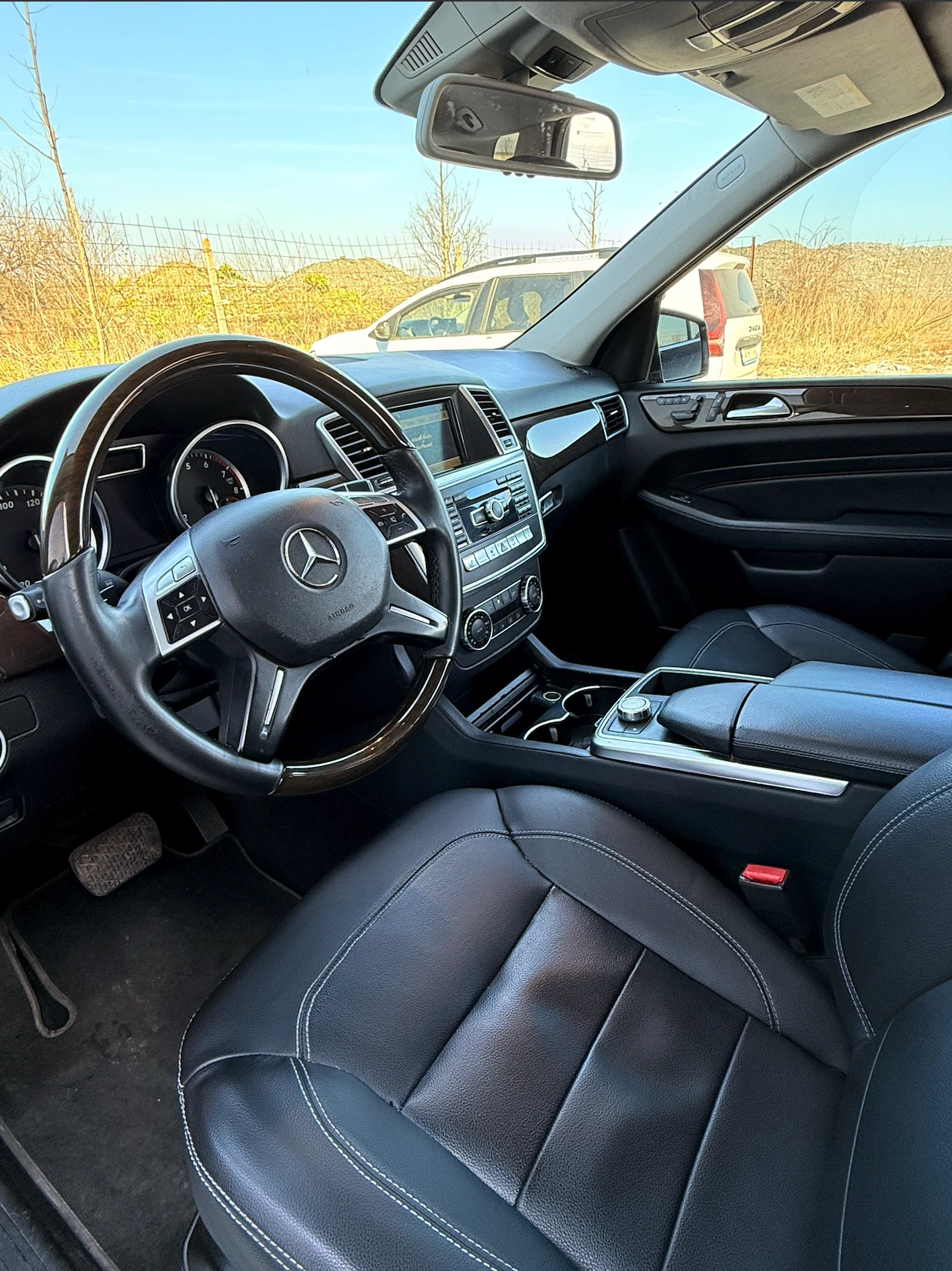 Mercedes-Benz ML 350, снимка 10 - Автомобили и джипове - 53817245