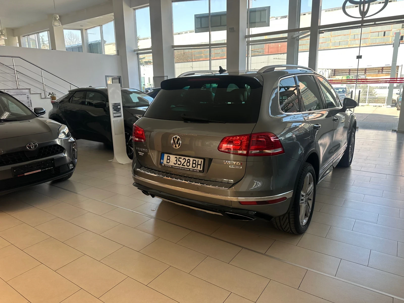 VW Touareg R* Line | Mobile.bg � ����������� 5