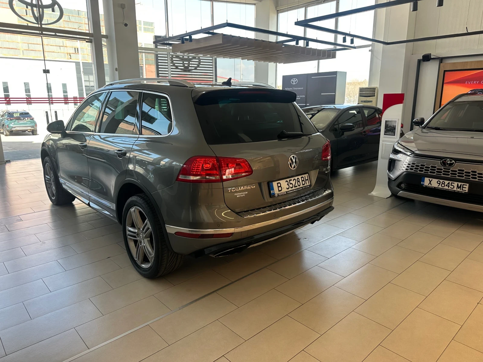 VW Touareg R* Line | Mobile.bg � ����������� 3
