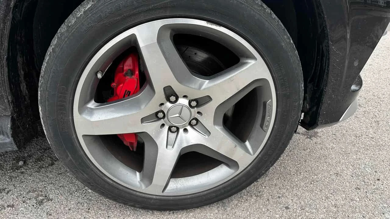 Mercedes-Benz GL 63 AMG * DESIGNO* МАСАЖИ* ДИСТРОНИК* 360 КАМЕРА* ОБДУХВАН, снимка 6 - Автомобили и джипове - 54094443