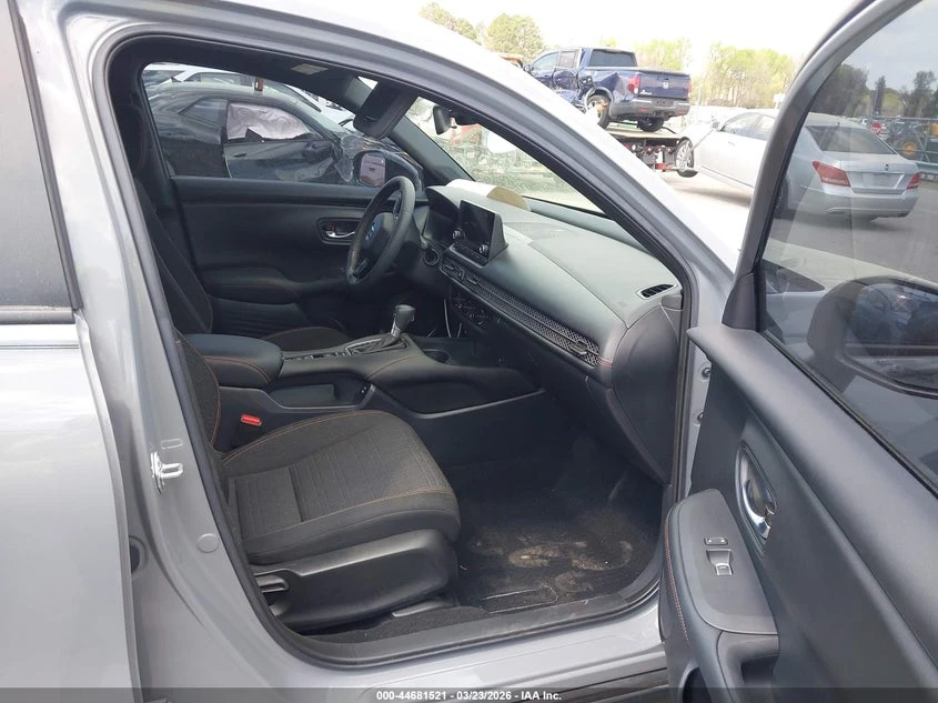 Honda Hr-v 2.0l Awd Sport/Awd Sport W/O Bsi, снимка 5 - Автомобили и джипове - 54439284