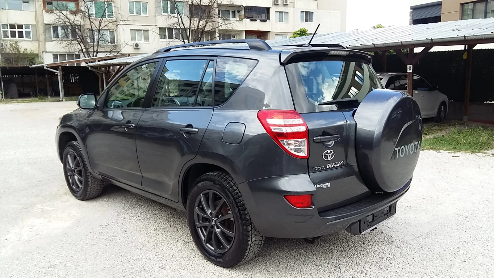 Toyota Rav4 2.0i16v-4x4-Sport Edition!, снимка 7 - Автомобили и джипове - 55326771