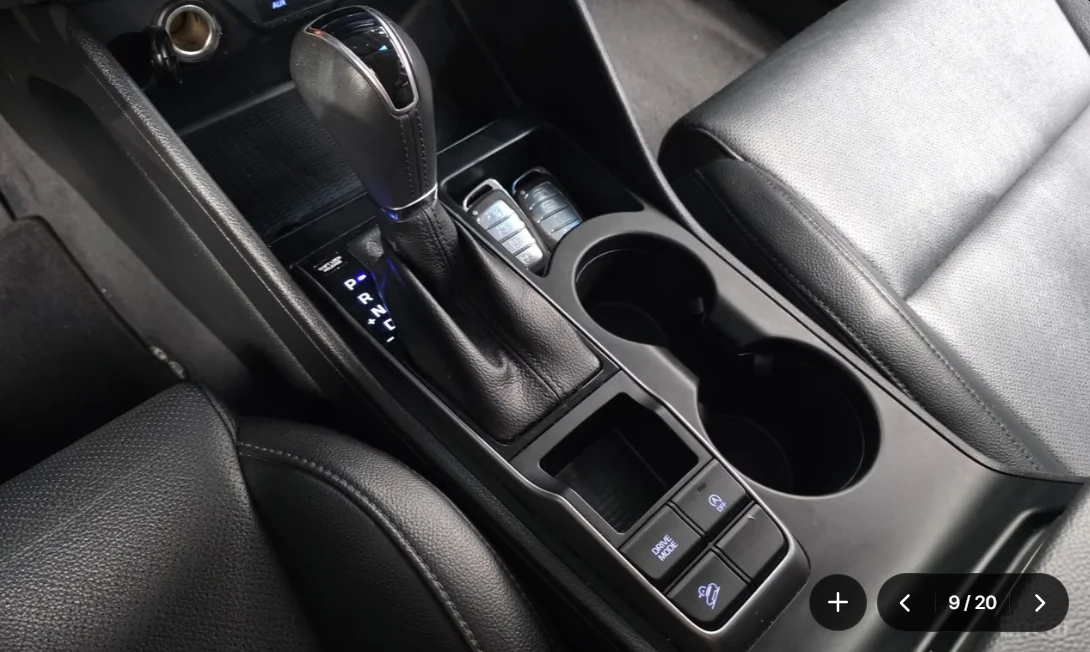 Hyundai Tucson SMART, снимка 12 - Автомобили и джипове - 55397938