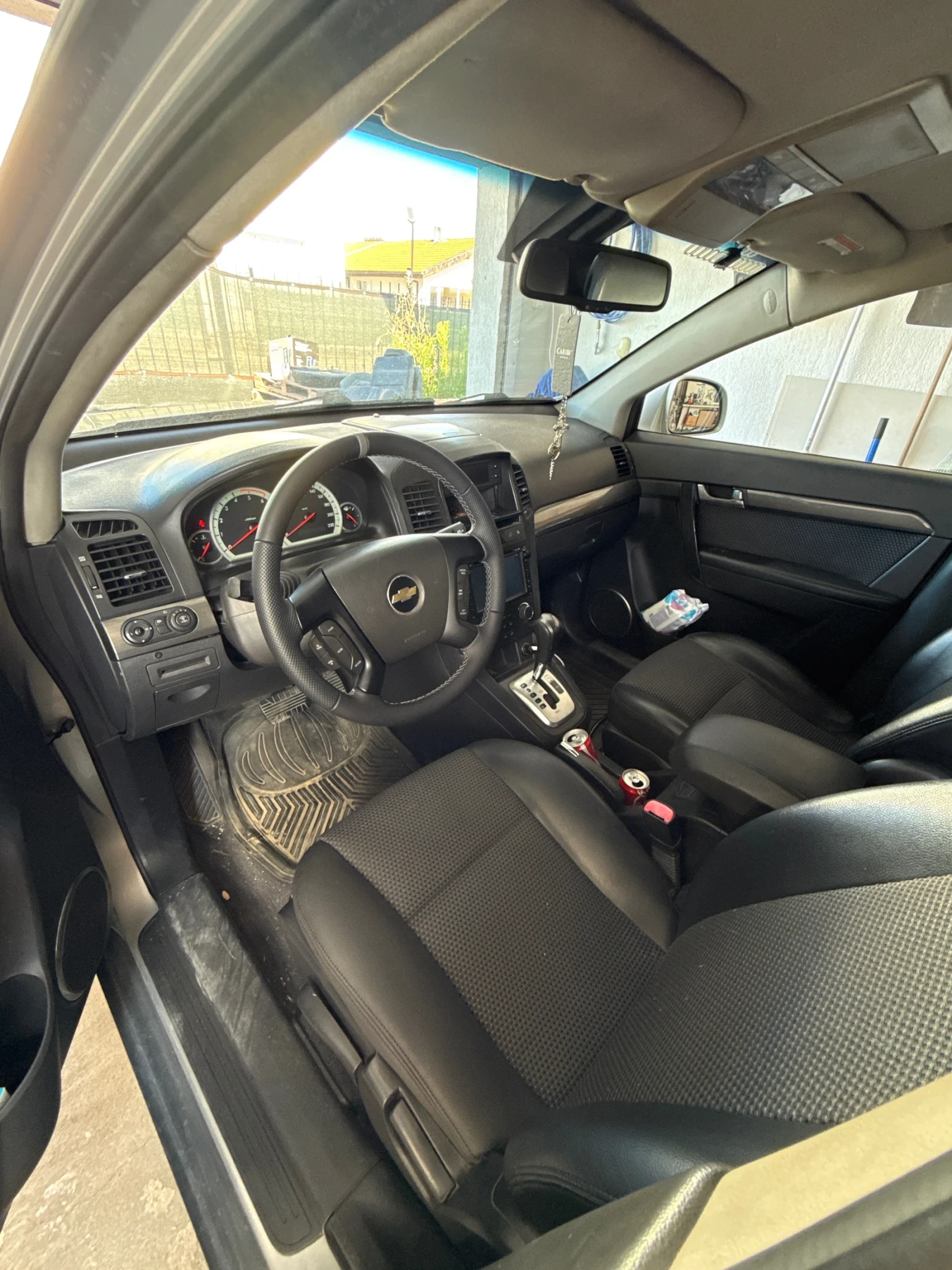Chevrolet Captiva, снимка 6 - Автомобили и джипове - 55752186