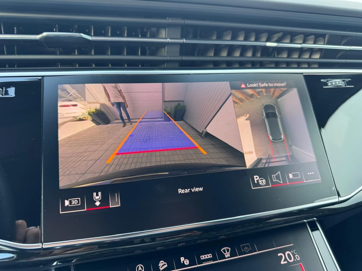 Audi SQ7, снимка 14 - Автомобили и джипове - 56421844