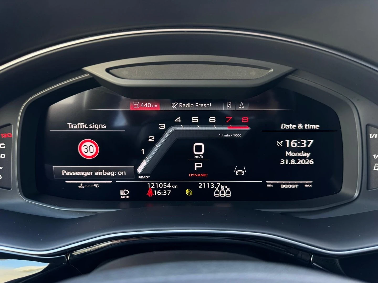 Audi SQ7, снимка 11 - Автомобили и джипове - 56421844