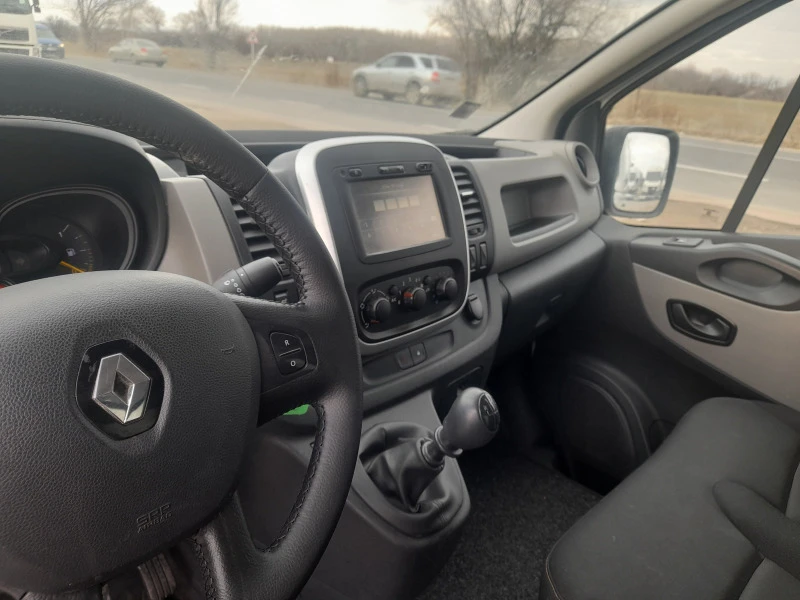 Renault Trafic 1.6DCI, 6ck., снимка 8 - Бусове и автобуси - 44101430