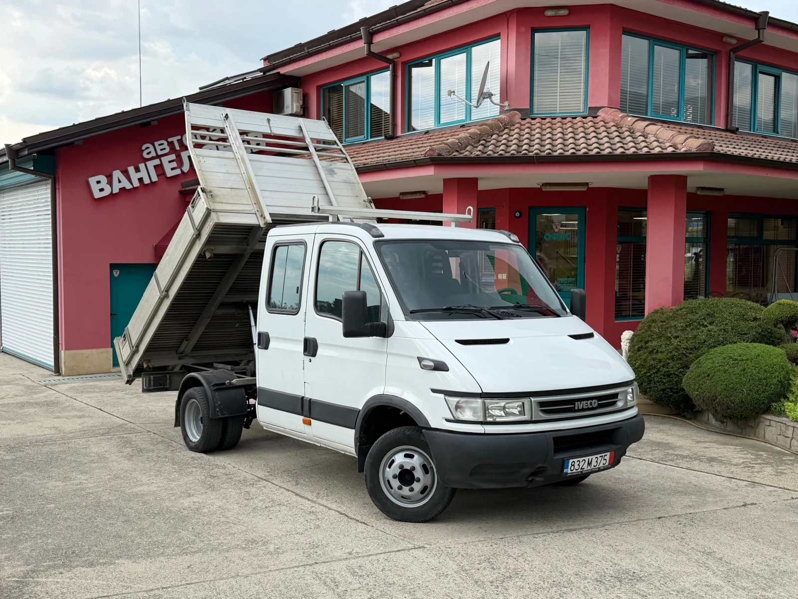 Iveco Daily 3.0HPT* 35C17* Тристранен самосвал* 2.90м кош