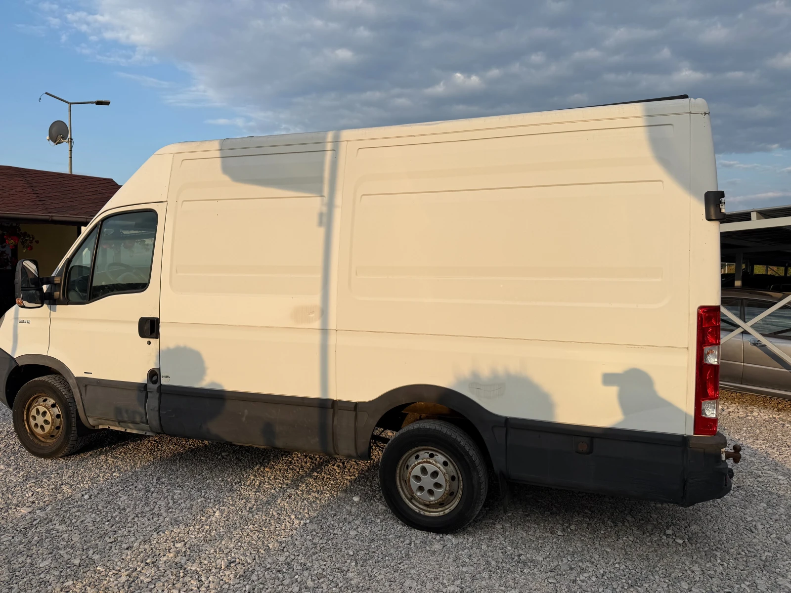 Iveco 35c13 2, 3 JTD  РЕГИСТРИРАН !!! , снимка 6 - Бусове и автобуси - 55776624