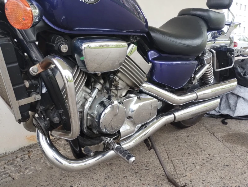 Honda Magna Чопър, снимка 8 - Мотоциклети и мототехника - 52282014