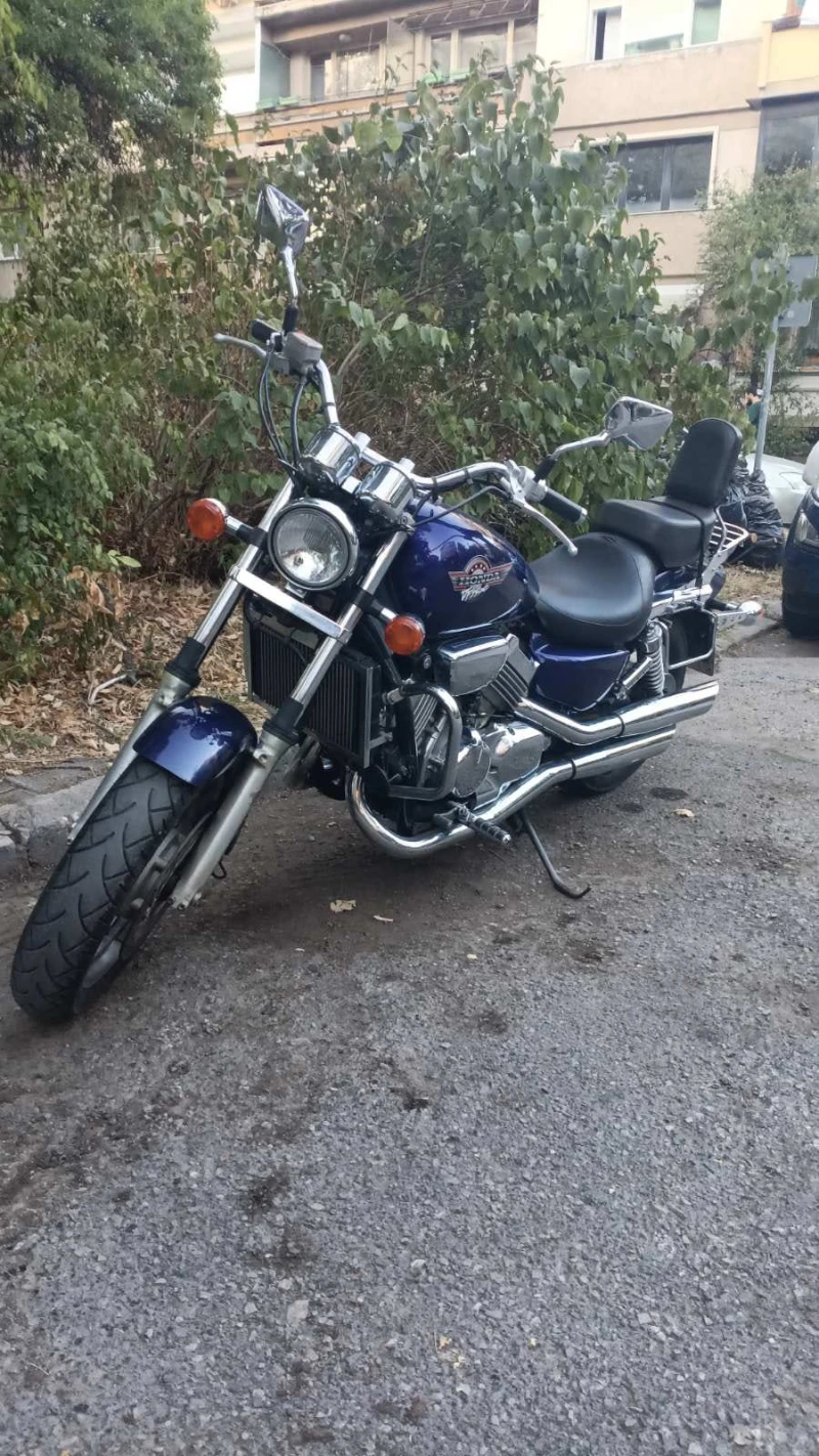 Honda Magna Чопър, снимка 11 - Мотоциклети и мототехника - 52282014