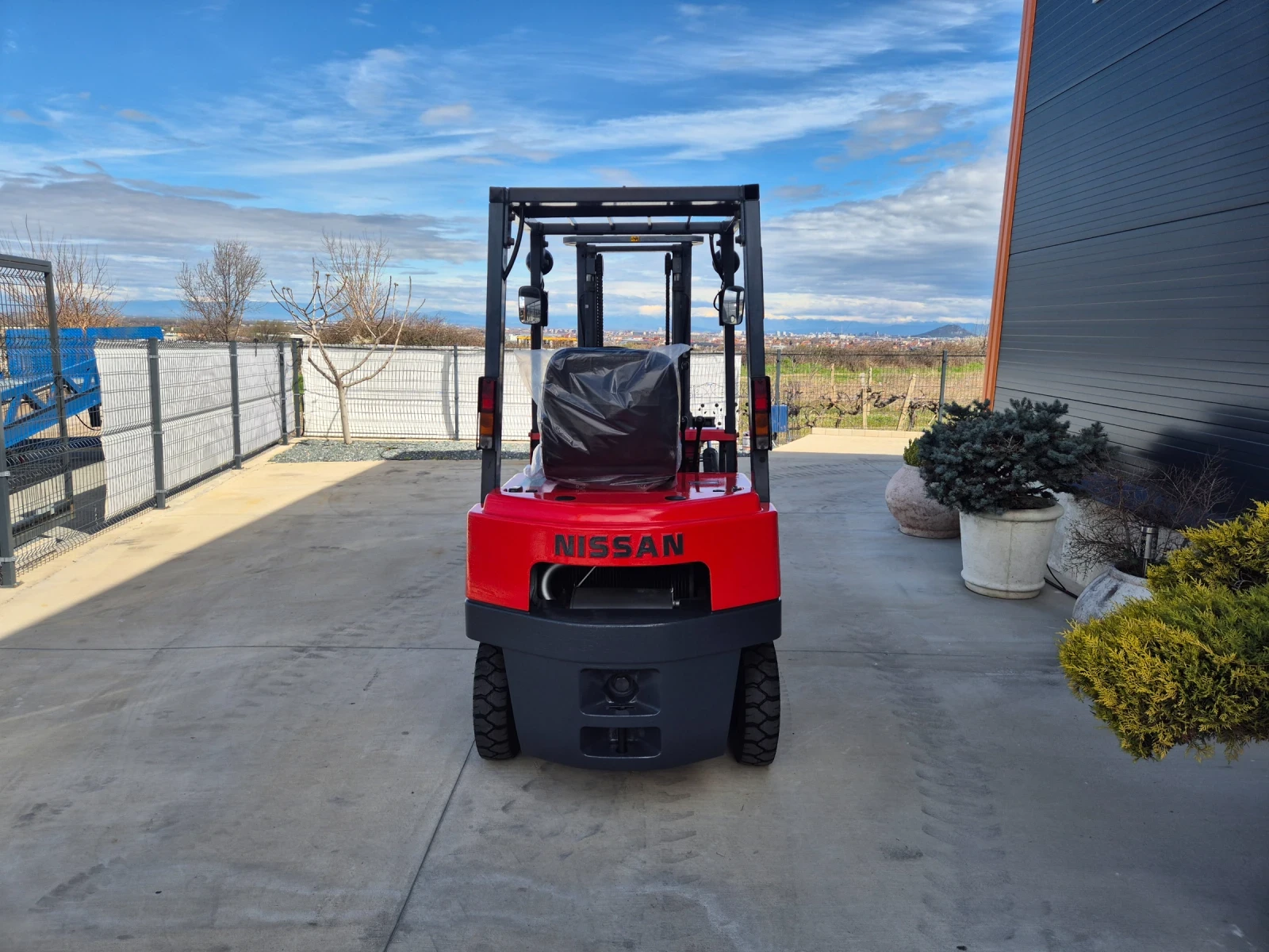 Мотокар Nissan 1.5 тона / БЕЗ ЕЛЕКТРОНИКА / ПЕРФЕКТЕН ! / , снимка 4 - Индустриална техника - 54024286