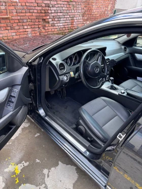 Mercedes-Benz C 180 W 204, снимка 12
