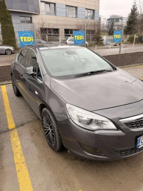 Opel Astra J, снимка 2