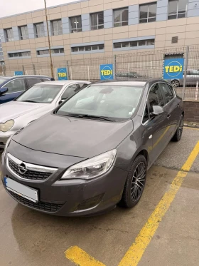 Opel Astra J, снимка 1
