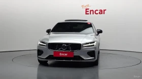 Volvo S60 R-Design* DISTRONIC* ПОДГРЕВ* ОБДУХВАНЕ* КАМЕРА* , снимка 2