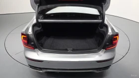 Volvo S60 R-Design* DISTRONIC* ПОДГРЕВ* ОБДУХВАНЕ* КАМЕРА* , снимка 15