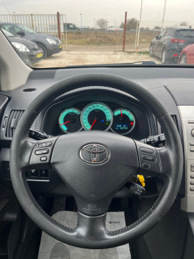 Toyota Corolla verso 2.2 D4D, снимка 10