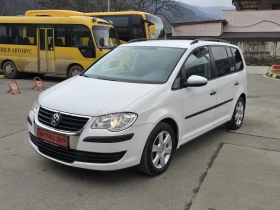 VW Touran Уникат!!! Пълна сервизна история, снимка 5