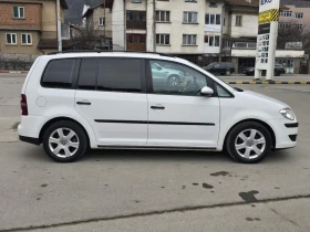 VW Touran Уникат!!! Пълна сервизна история, снимка 4