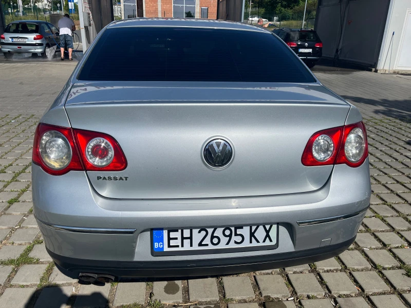 VW Passat B6 , снимка 2 - Автомобили и джипове - 46933443