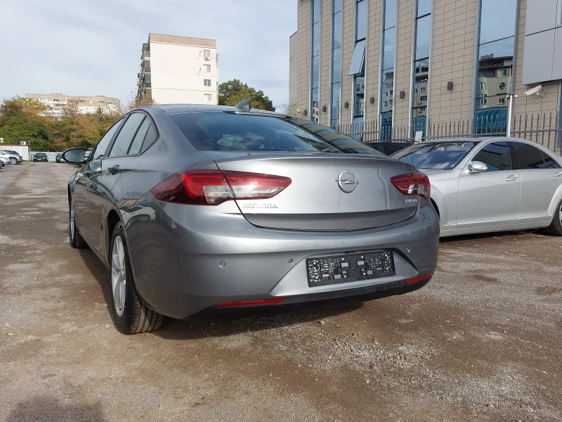 Opel Insignia Grand Sport 1.5 SIDI Turbo Selective, снимка 11 - Автомобили и джипове - 48008423