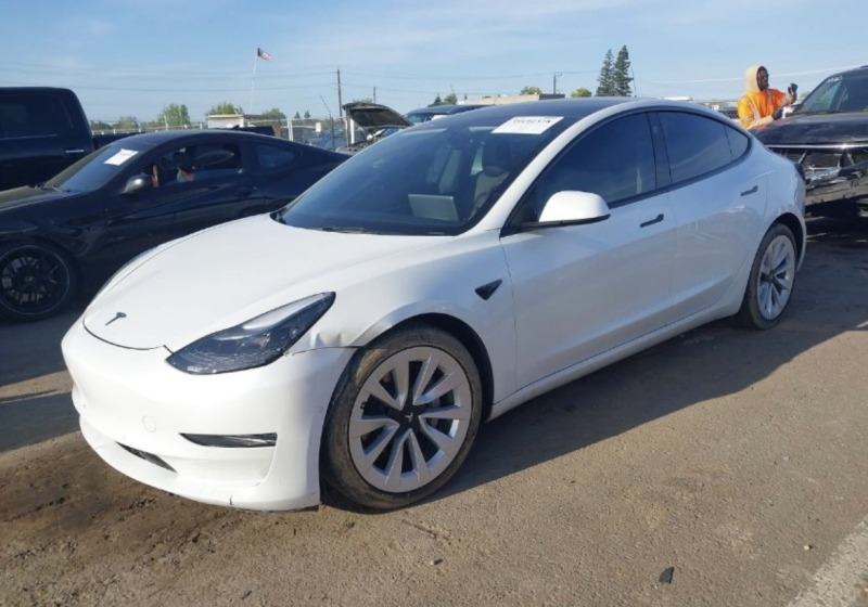 Tesla Model 3 LONG RANGE ALL WHEEL DRIVE, снимка 2 - Автомобили и джипове - 46446911