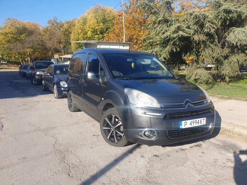 Citroen Berlingo 1600, снимка 17 - Автомобили и джипове - 47810368