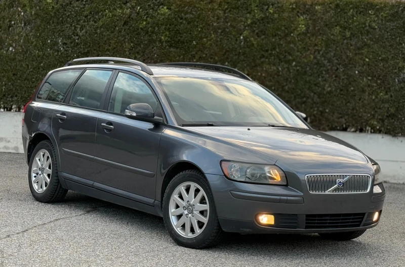 Volvo V50 1.8i 125к.с * ГАЗ* , снимка 1 - Автомобили и джипове - 48070788