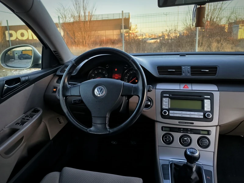 VW Passat 2.0 FSI 4Motion , снимка 11 - Автомобили и джипове - 48130835