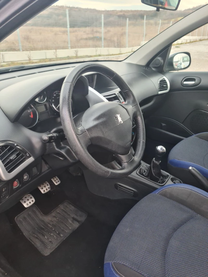 Peugeot 206 1.1BENZIN+ GPL, снимка 5 - Автомобили и джипове - 48475234