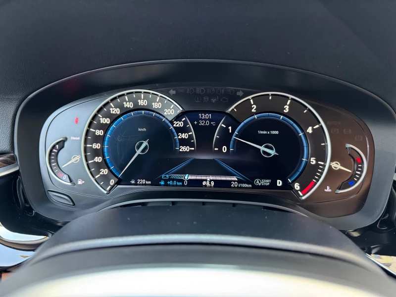 BMW 530 M-PACK * MAT* XDRiVE* , снимка 10 - Автомобили и джипове - 52421940