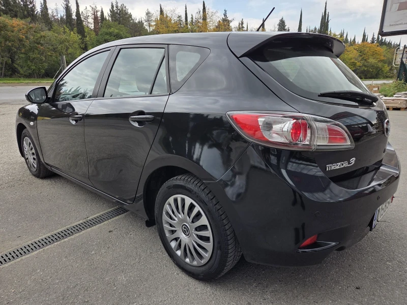 Mazda 3 1, 6 diesel 105 hp, снимка 7 - Автомобили и джипове - 52068338