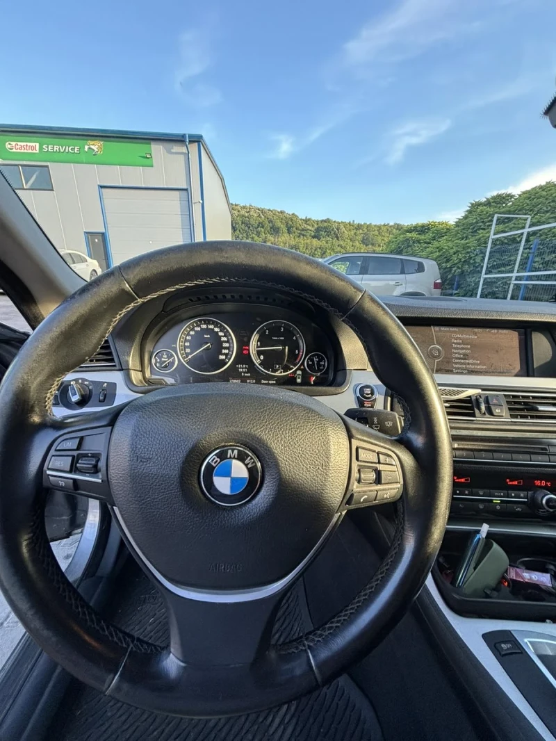 BMW 530, снимка 11 - Автомобили и джипове - 52669360