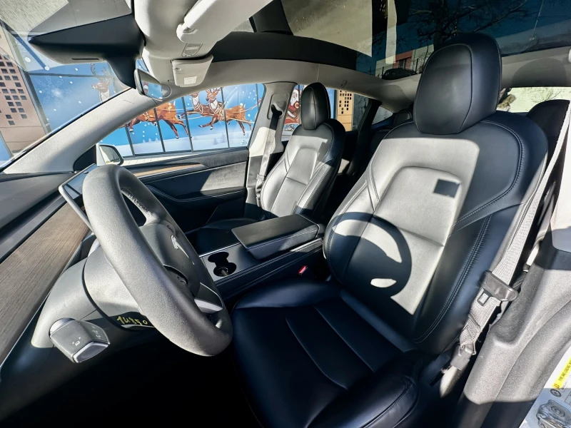 Tesla Model Y MODEL Y Long Range, снимка 13 - Автомобили и джипове - 52774180