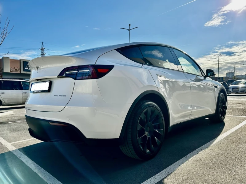 Tesla Model Y MODEL Y Long Range, снимка 7 - Автомобили и джипове - 52774180