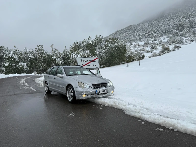 Mercedes-Benz C 200, снимка 5 - Автомобили и джипове - 52864111
