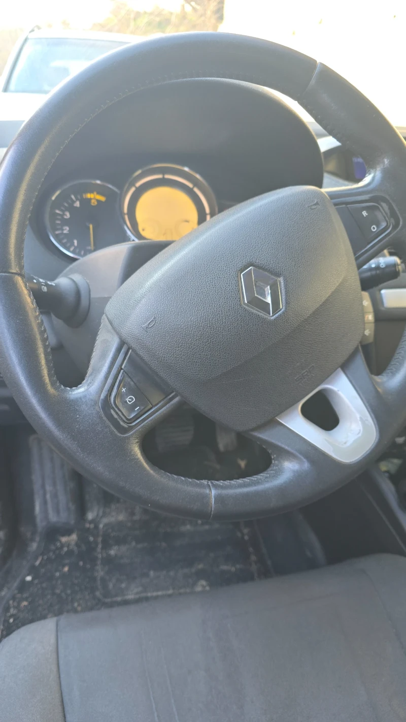 Renault Megane Megan3, снимка 6 - Автомобили и джипове - 52904367