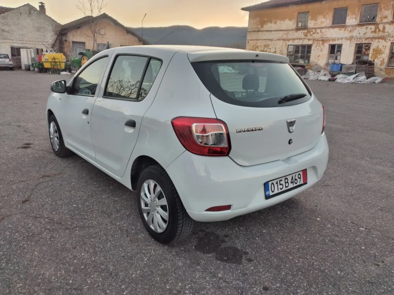 Dacia Sandero 1.2 gaz Италия, снимка 4 - Автомобили и джипове - 52944916