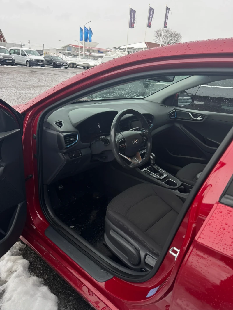 Hyundai Ioniq 1, 6 hybryd eco, снимка 4 - Автомобили и джипове - 53156361