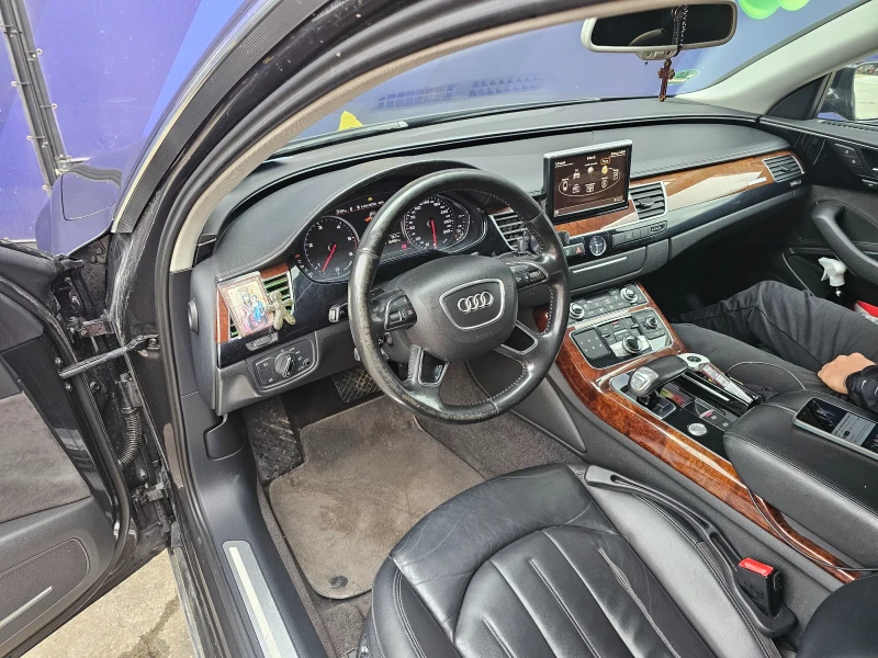Audi A8, снимка 2 - Автомобили и джипове - 53481506