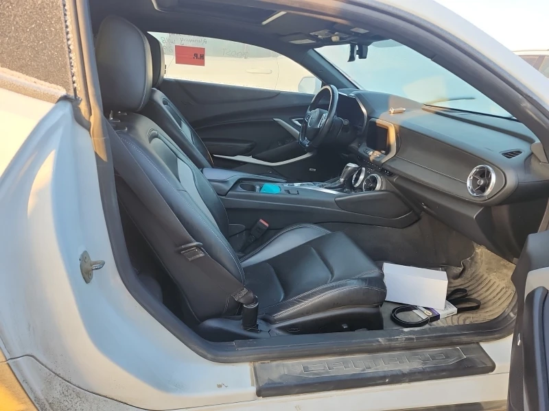 Chevrolet Camaro 2.0Т * * ОБДУХВАНЕ * * CARFAX * * АВТО КРЕДИТ * * , снимка 9 - Автомобили и джипове - 53529476