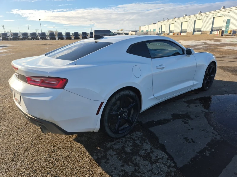 Chevrolet Camaro 2.0Т * * ОБДУХВАНЕ * * CARFAX * * АВТО КРЕДИТ * * , снимка 3 - Автомобили и джипове - 53529476