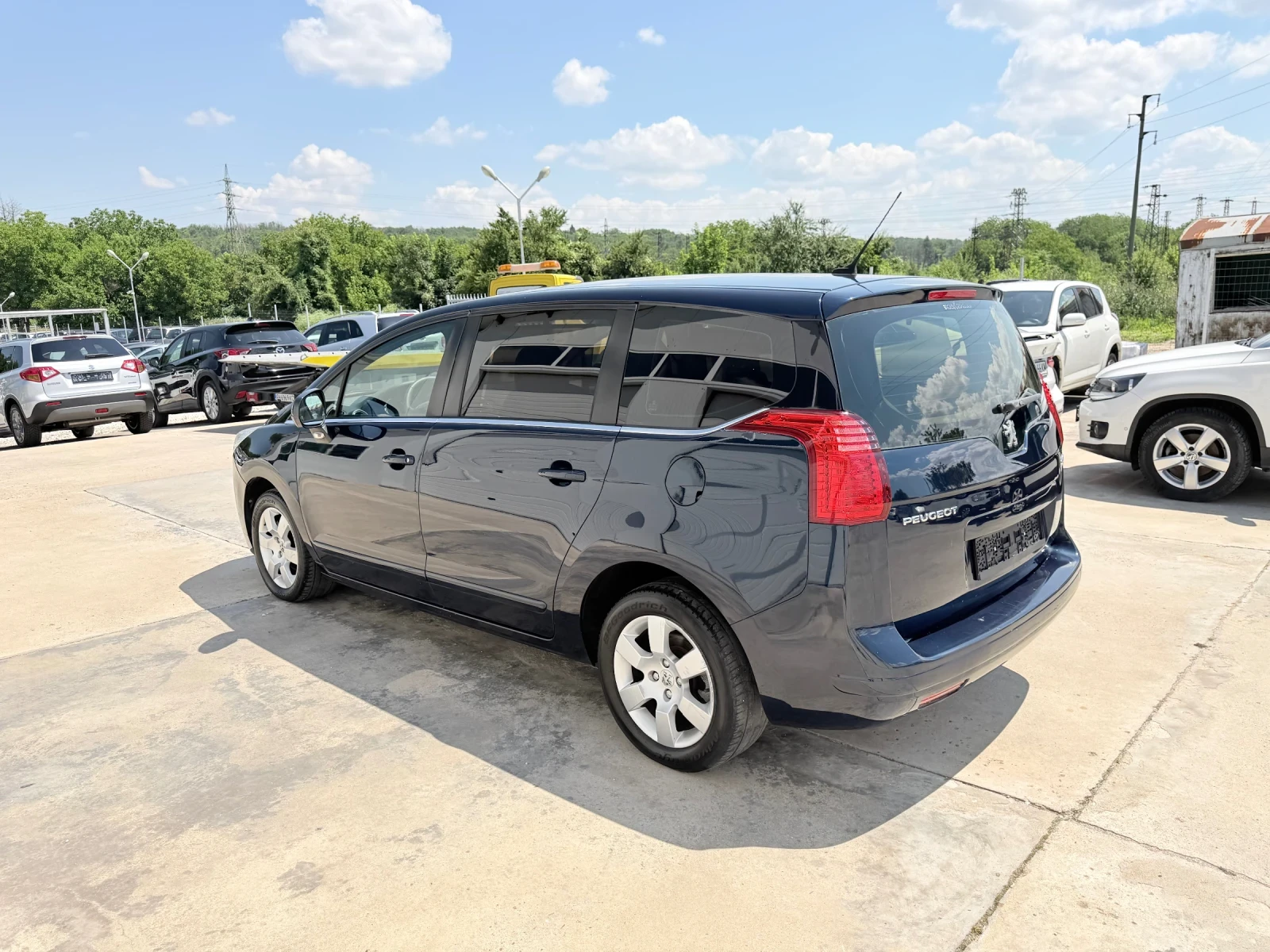Peugeot 5008 1.6hdi 112k* 7 mesta* UNIKAT* , снимка 5 - Автомобили и джипове - 39288763
