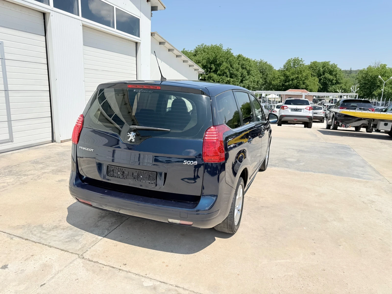 Peugeot 5008 1.6hdi 112k* 7 mesta* UNIKAT* , снимка 15 - Автомобили и джипове - 39288763