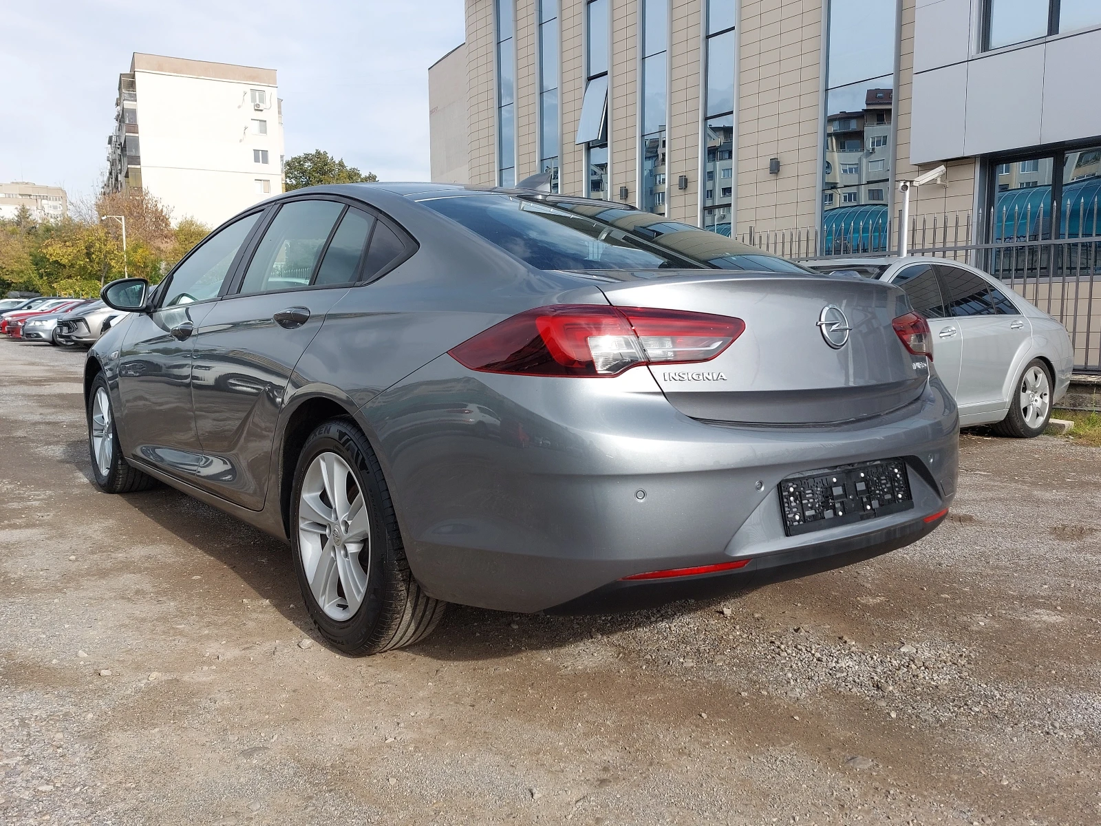 Opel Insignia Grand Sport 1.5 SIDI Turbo Selective - изображение 10