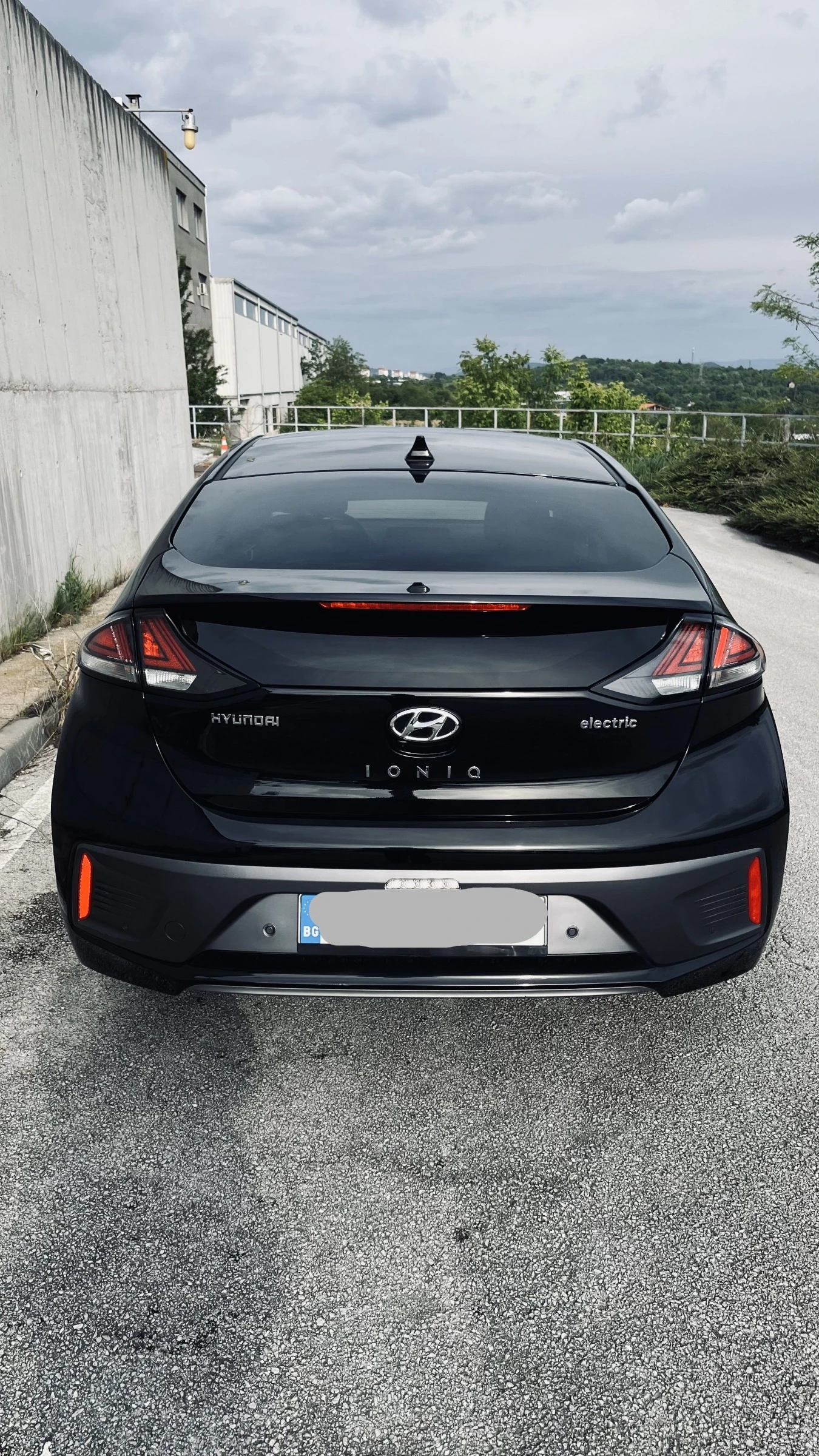 Hyundai Ioniq  - изображение 6