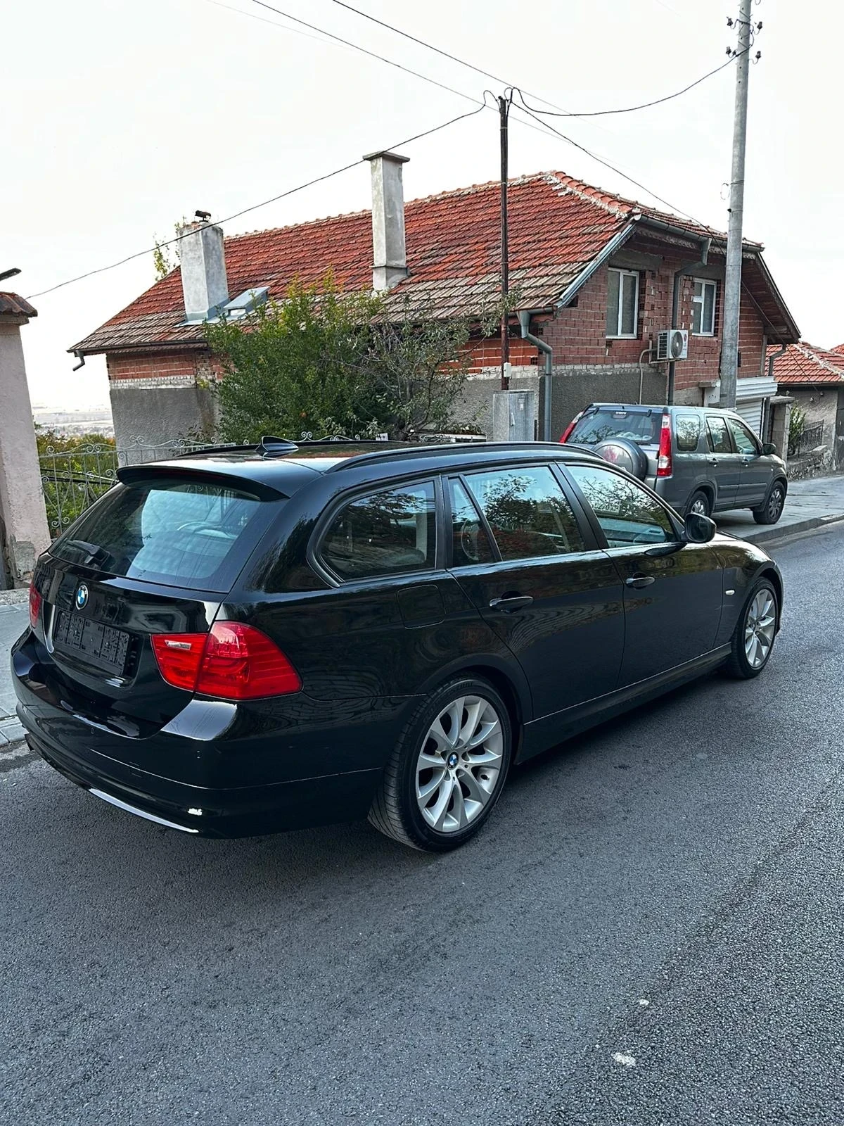 BMW 318 2.0d  Touring Facelift  - изображение 4