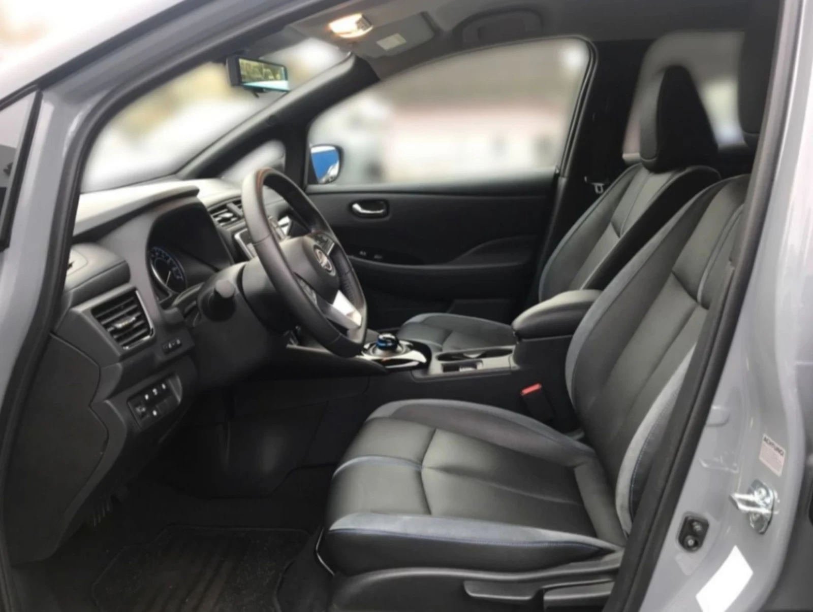Nissan Leaf  62KWh/7хил КМ/12.2023/Tekna - изображение 4