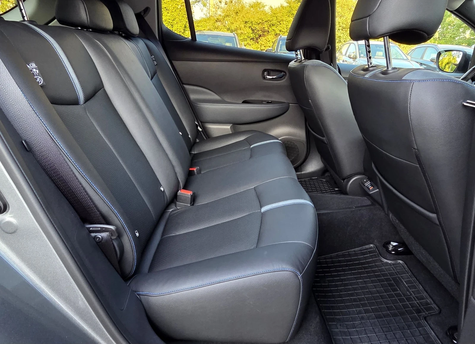 Nissan Leaf  2023/8 000 КМ/ГАРАНЦИЯ заверена в България - изображение 10